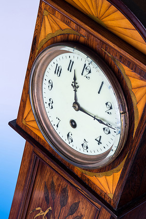 Clock Detail